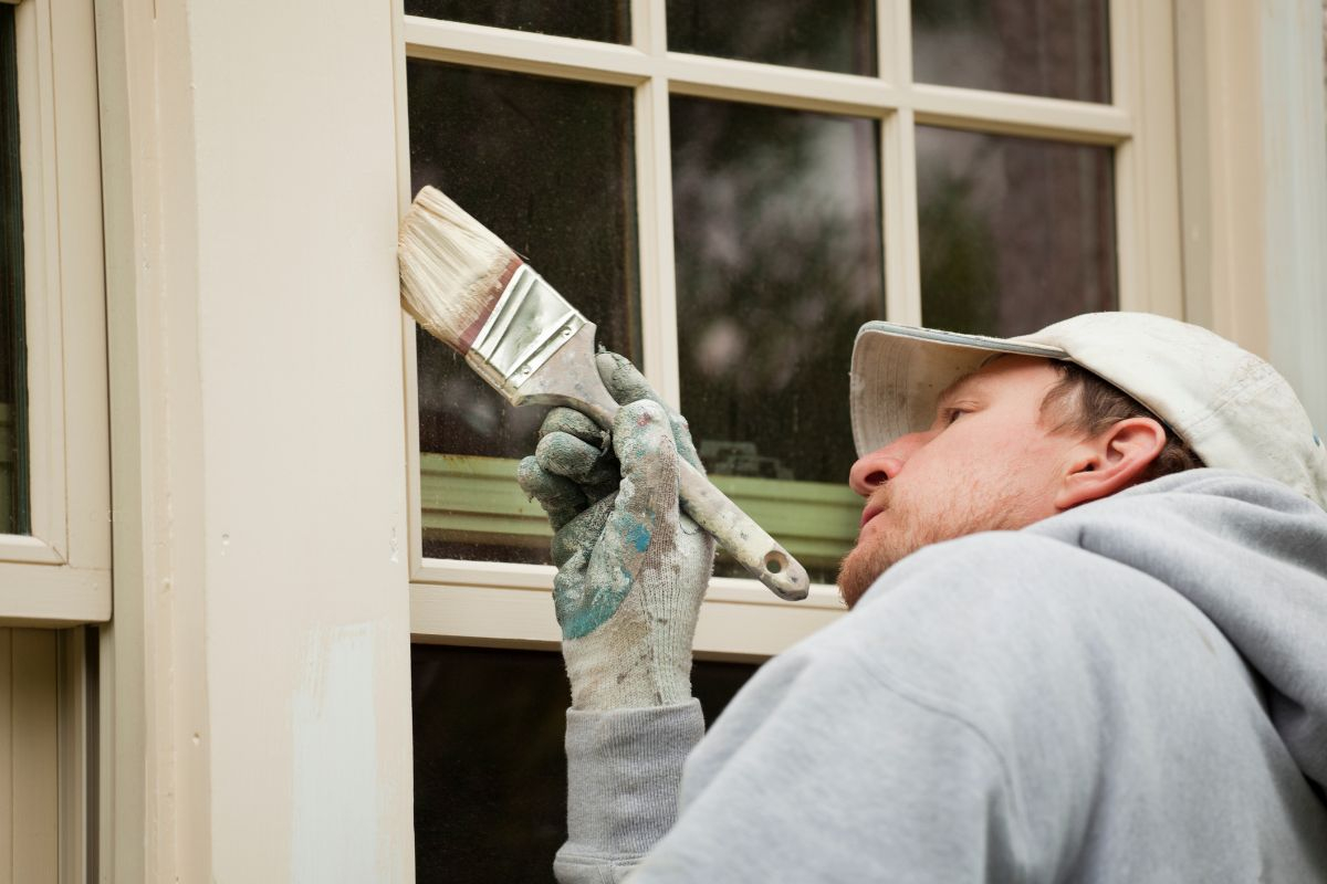 Ako maľovať radiátory, dvere či okná